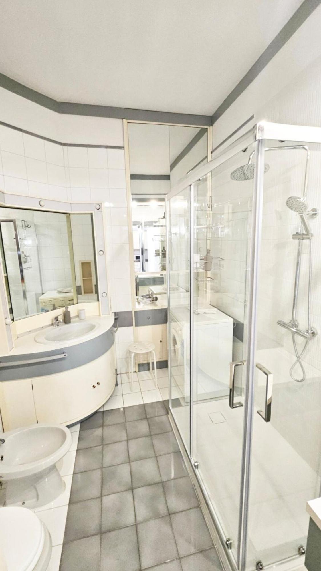 Apartamento Air Conditioned Little Penthouse With Terrace In Rome Roma